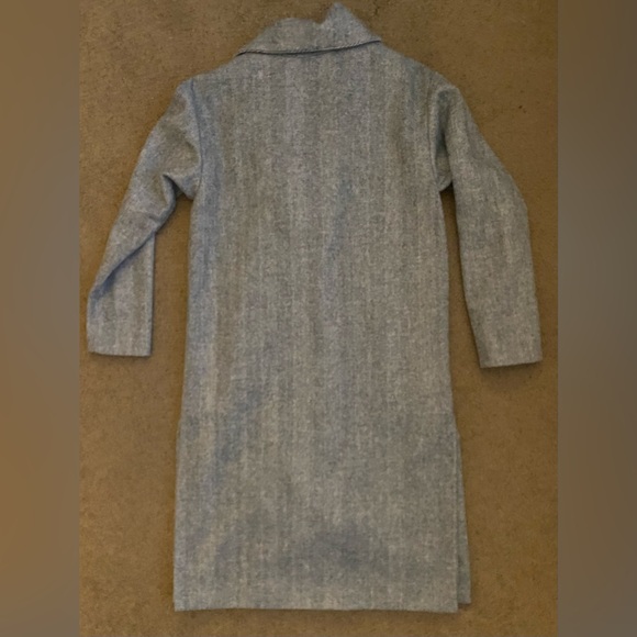 Women’s Old Navy Oversized Long Grey Herringbone Coat Size XS - Picture 3 of 7